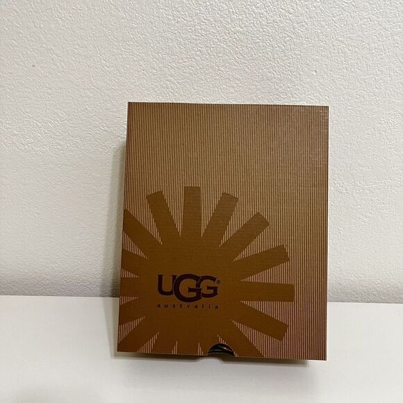 UGG Australia Bailey Bow II Boots Chestnut Toddler Girls Size 8 NEW in BOX - Picture 14 of 14